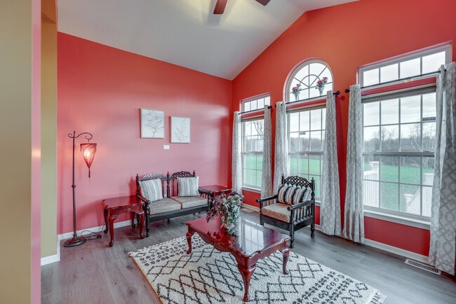 Photo - 4195 Angela Way Unit SI ID1545940P