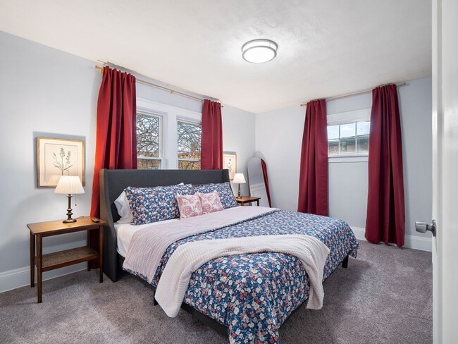 Photo - 2010 Chesterland Ave Unit ID1061091P