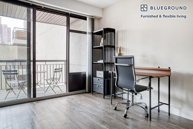 Photo - 354 E 91st St