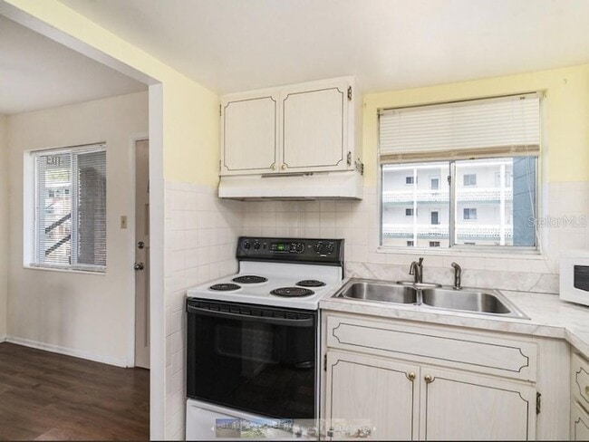 Photo - 1859 Restful Dr Unit L26