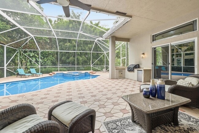 Photo - 856 Forest Glen Ln