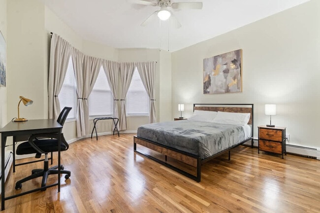 Photo - 1626 Union Turnpike Unit ID1301596P