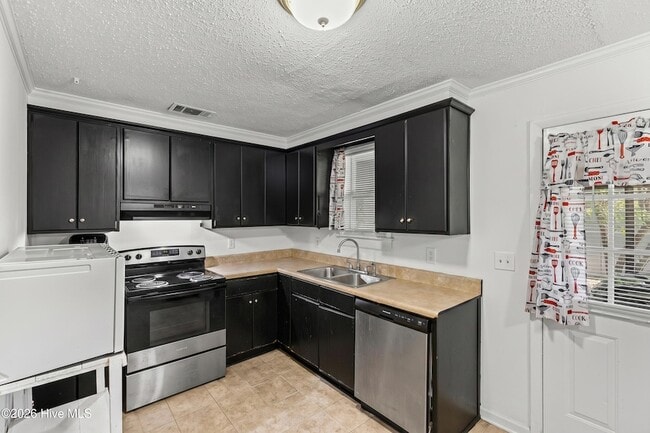 Photo - 2426 N Carolina Ave