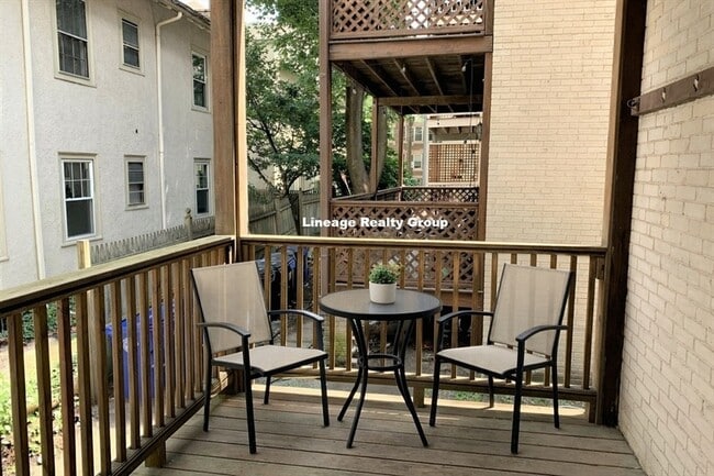 Photo - 157 Thorndike St Unit 1