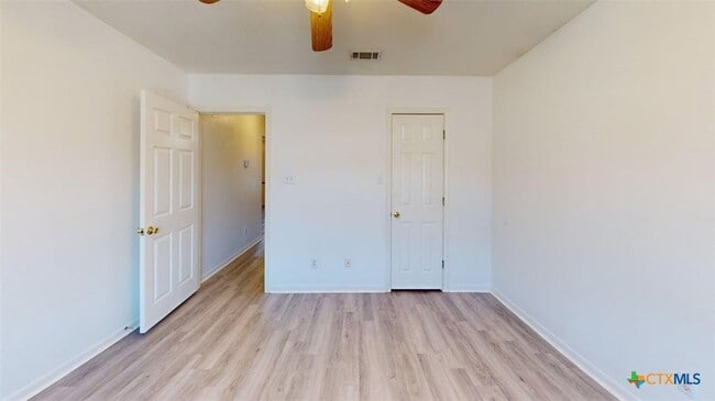 Photo - 204 W Truman Ave