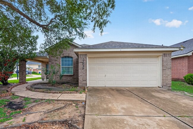 Building Photo - 17230 Hollow Sands Ct