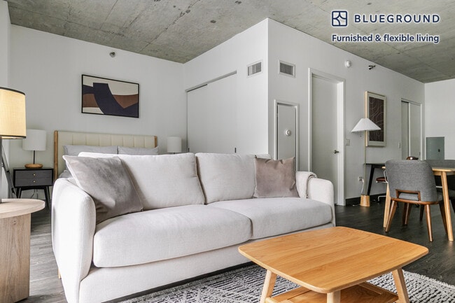 Photo - 60 E Randolph St Unit FL8-ID1346