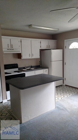 Photo - 129 Rolland St