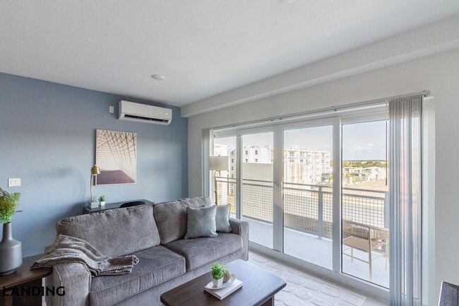 Building Photo - 25850 SW 140th Ct Unit 6-507