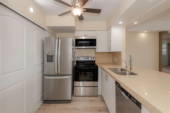 Photo - 1400 S Ocean Dr Unit 1605