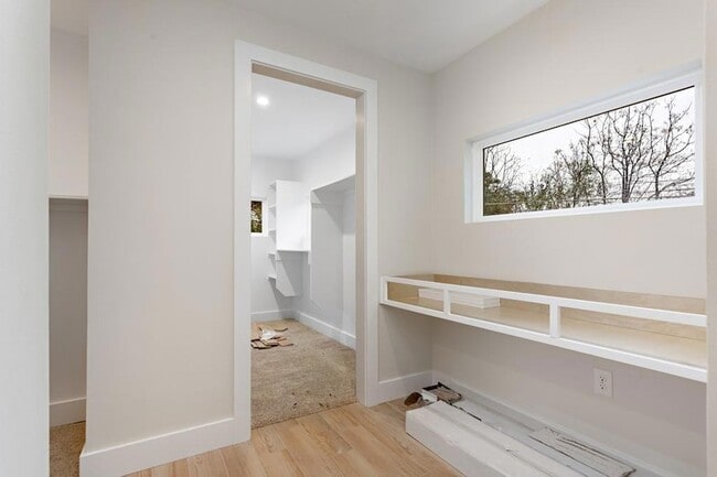 Photo - 3009 Kuhlman Ave
