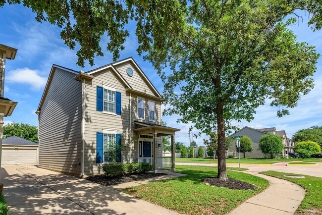 Building Photo - 9631 Coyote Creek Dr