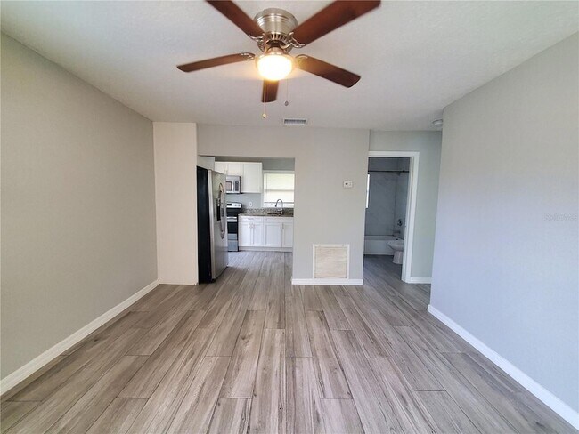 Photo - 665-662 28th Ave S