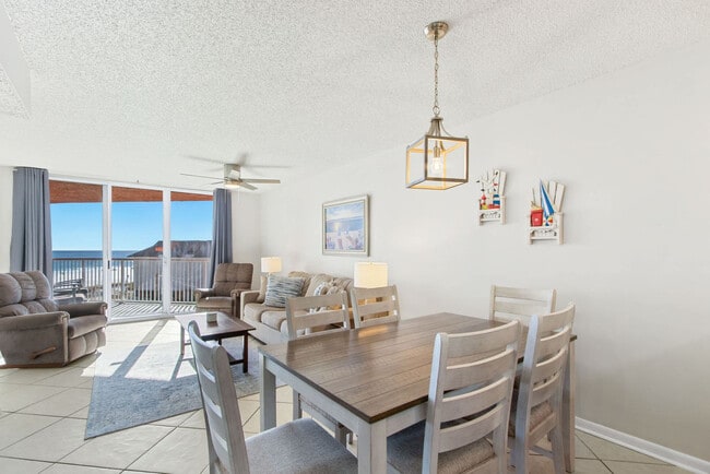 Photo - 633 W Beach Blvd Unit SI ID1541217P