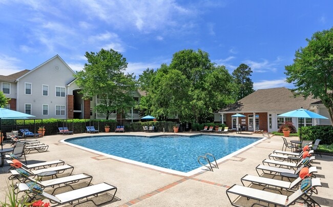 Building Photo - Addison at Swift Creek