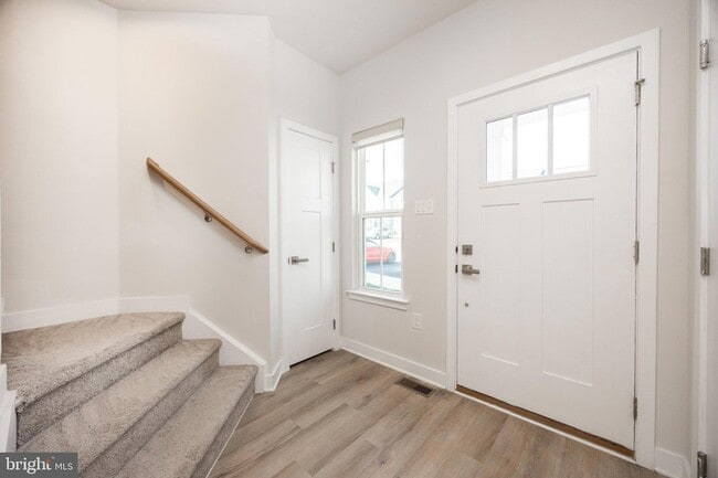 Photo - 265 Chase Dr