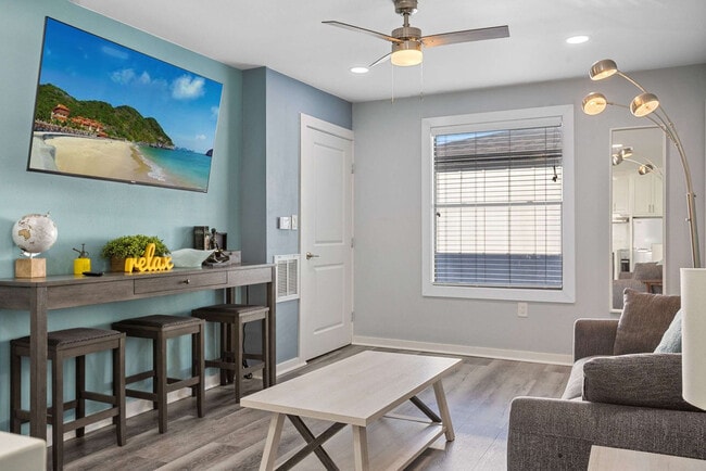 Building Photo - 2620 Arbor St Unit FL1-ID1257747P