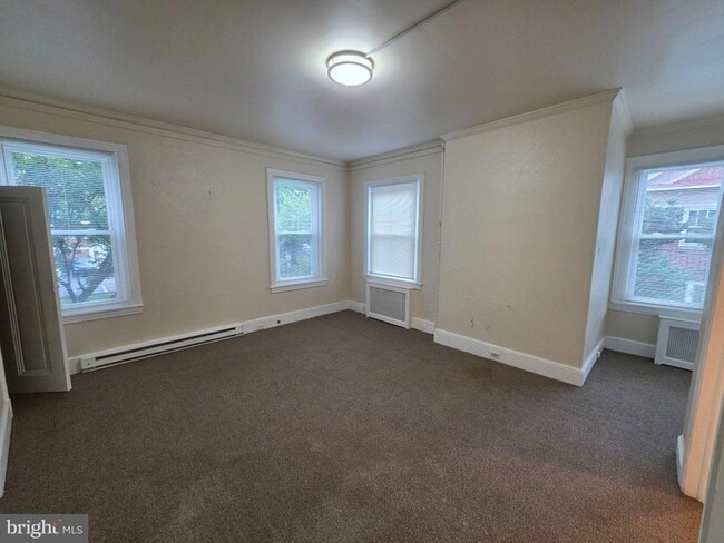 Photo - 1345 DeKalb St