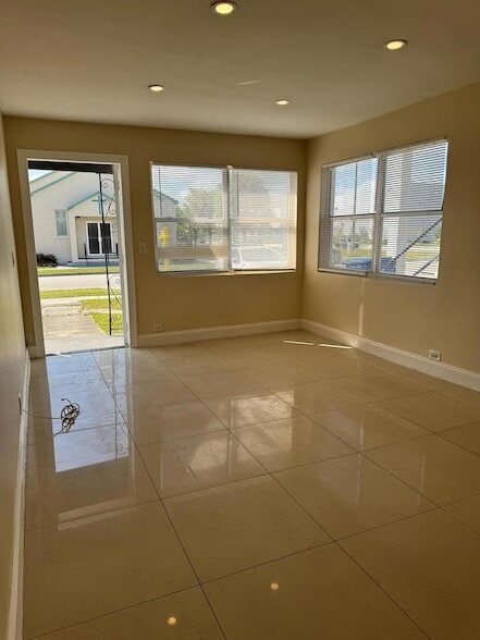 Photo - 3734 Avenue S