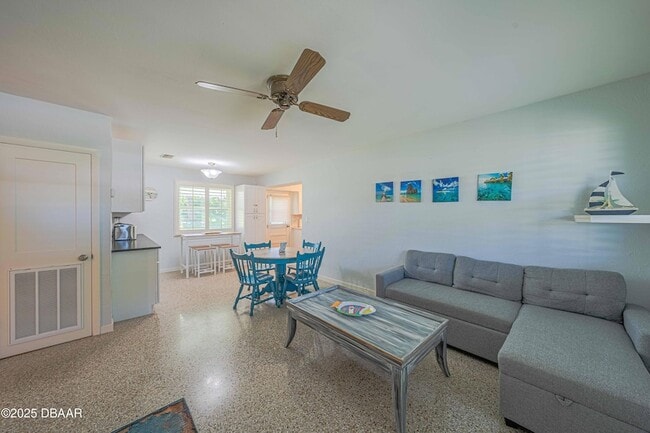 Photo - 3948 Cardinal Blvd