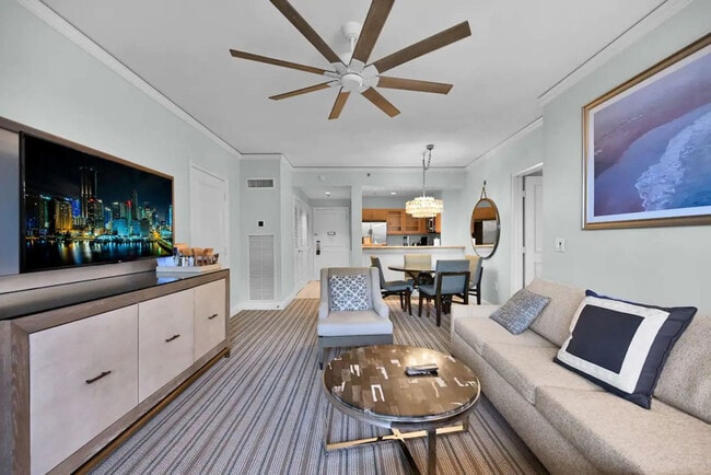 Building Photo - 455 Grand Bay Dr Unit SI FL3-ID1022331P