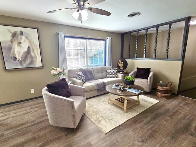 Building Photo - 131 Buck Ln Unit SI FL2-ID1534810P
