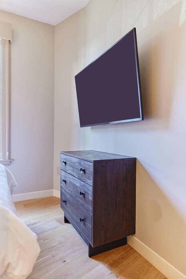 Photo - 121 Middle St Unit ID1366943P