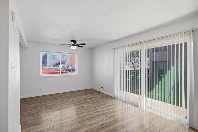 Photo - 2705 Windswept Cove Unit 101