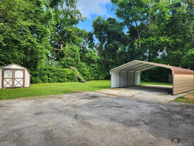 Photo - 1306 White Blvd