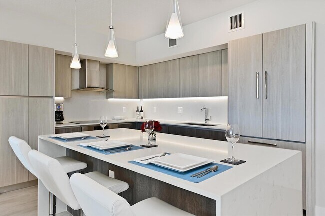 Photo - 111 SE 1st Ave Unit 314