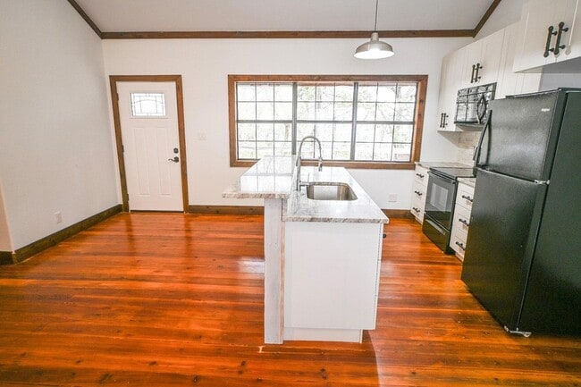 Photo - 15104 Texas St