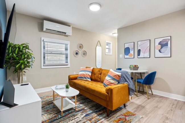 Photo - 1009 Front St Unit ID1366970P