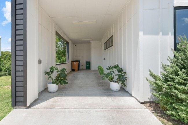 Photo - 3807 E 51st St Unit 3