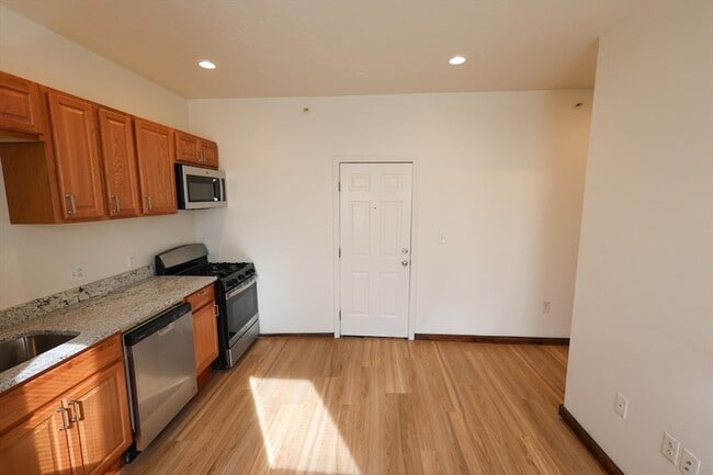 Photo - 100 Seaver St Unit 12B