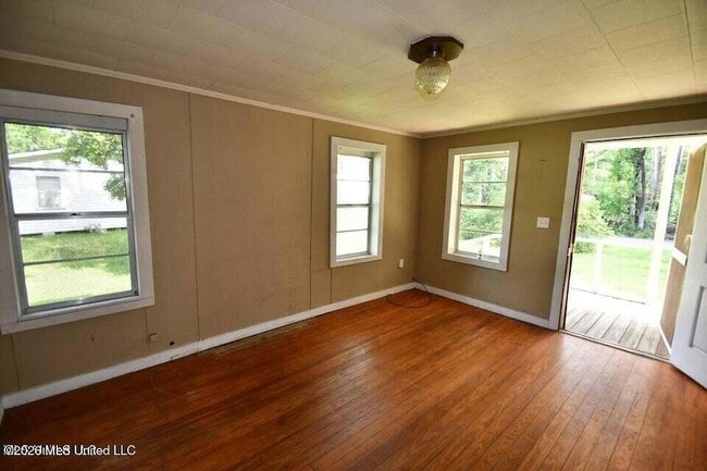 Photo - 105 Florida Ave