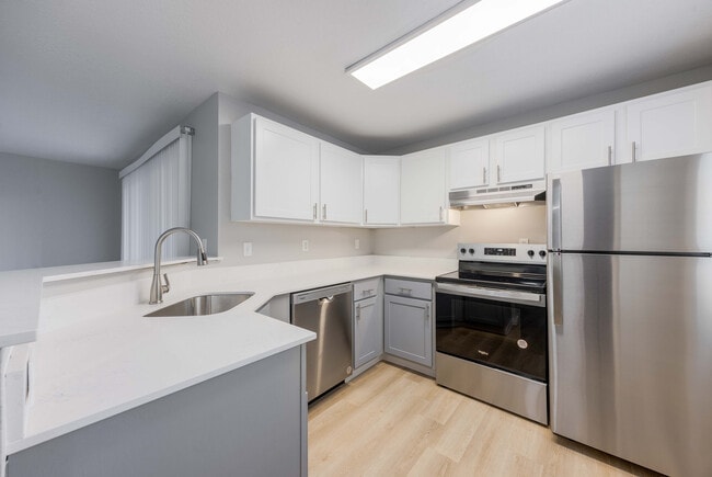 Renovated Kitchen - Avana Birch Pointe