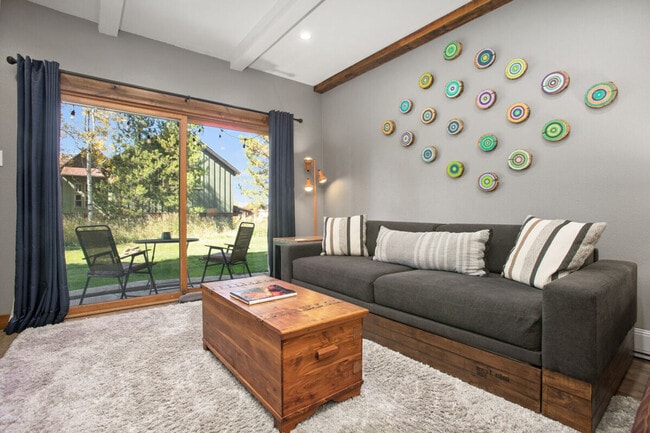 Building Photo - 2016 Indian Summer Dr Unit SI ID1564287P