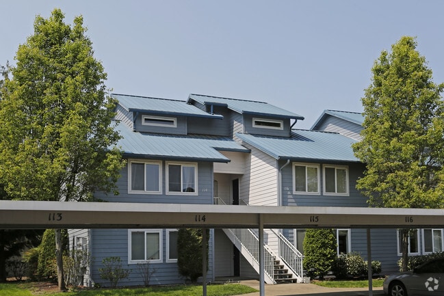 Heron Club - Heron Club