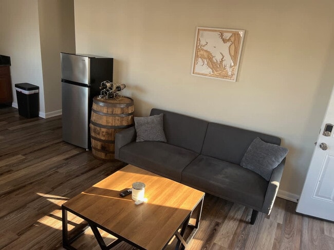 Photo - 14380 Calvert St Unit ID1363918P