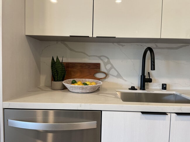 Photo - 401 Cypress Ave Unit ID1280658P