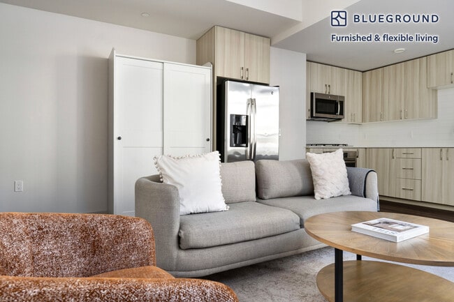 Photo - 2015 2nd Ave Unit FL3-ID967