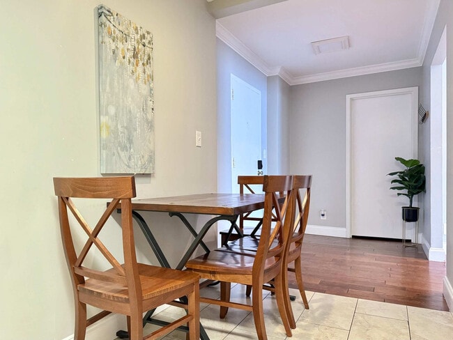 Photo - 215 Piedmont Ave NE Unit SI FL6-ID1299385P