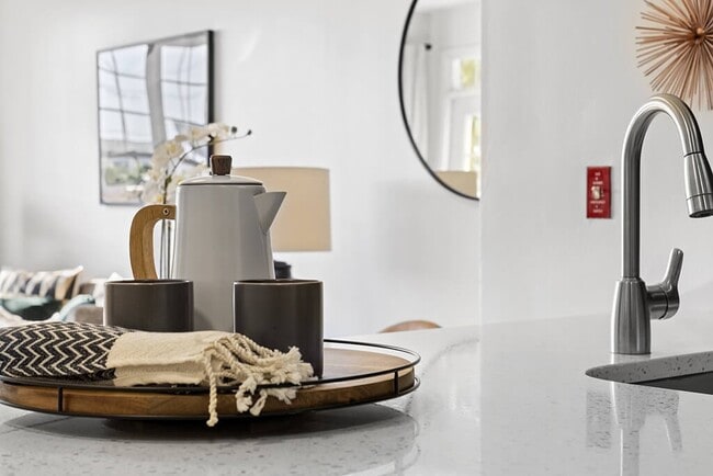 Photo - Sofi Lyndhurst