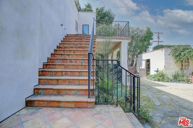 Photo - 10567 Ayres Ave