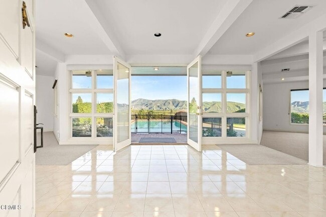 Photo - 13922 Foothill Rd