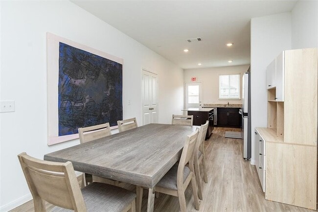 Photo - 23631 Simmental Rd