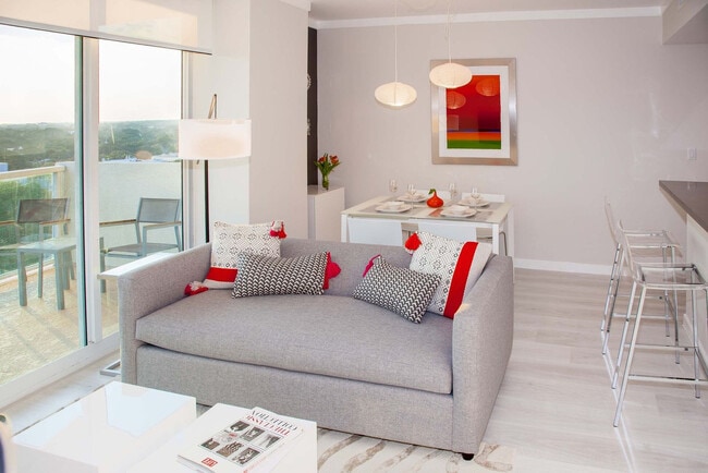 Photo - 2889 McFarlane Rd Unit SI ID1240486P