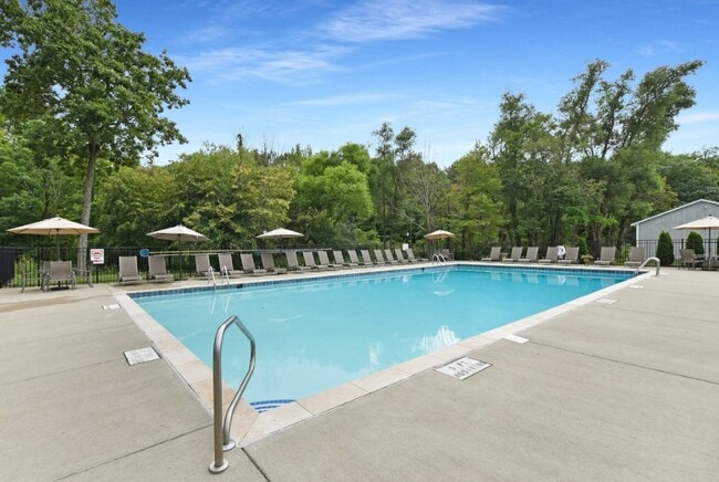 Photo - Portage Pointe Apartments