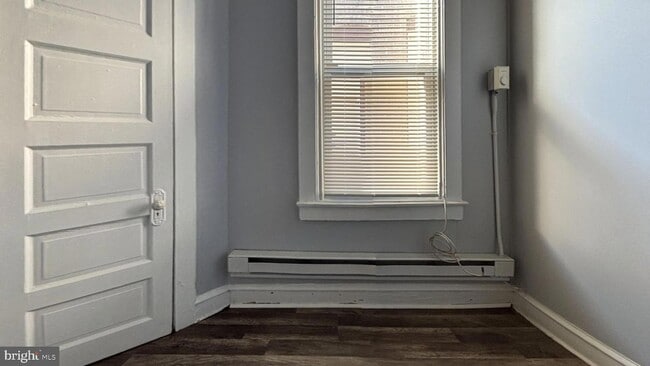 Photo - 1908 S 65th St