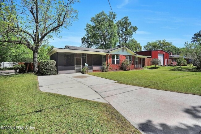 Building Photo - 2925 Dellwood Ave